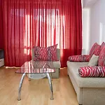 Mountain Paradise By The Walnut Trees 4* בנסקו