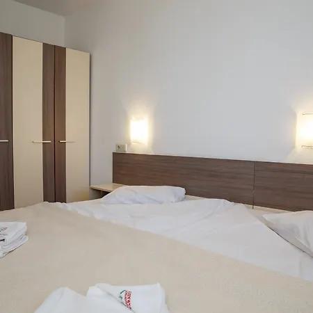 Hotel Mountain Paradise By The Walnut Trees 4*