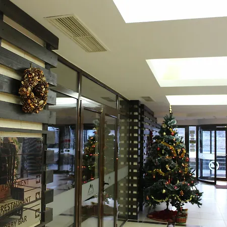 Hotel Mountain Paradise By The Walnut Trees 4*